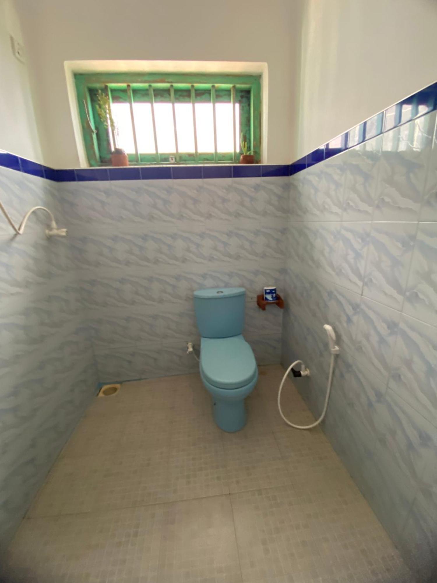 Sapphire Blue Hotel Hikkaduwa Kültér fotó